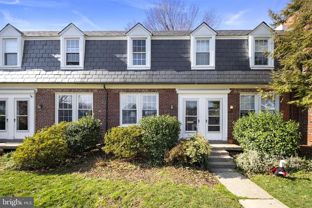 2600 16th St S #722, Arlington, VA