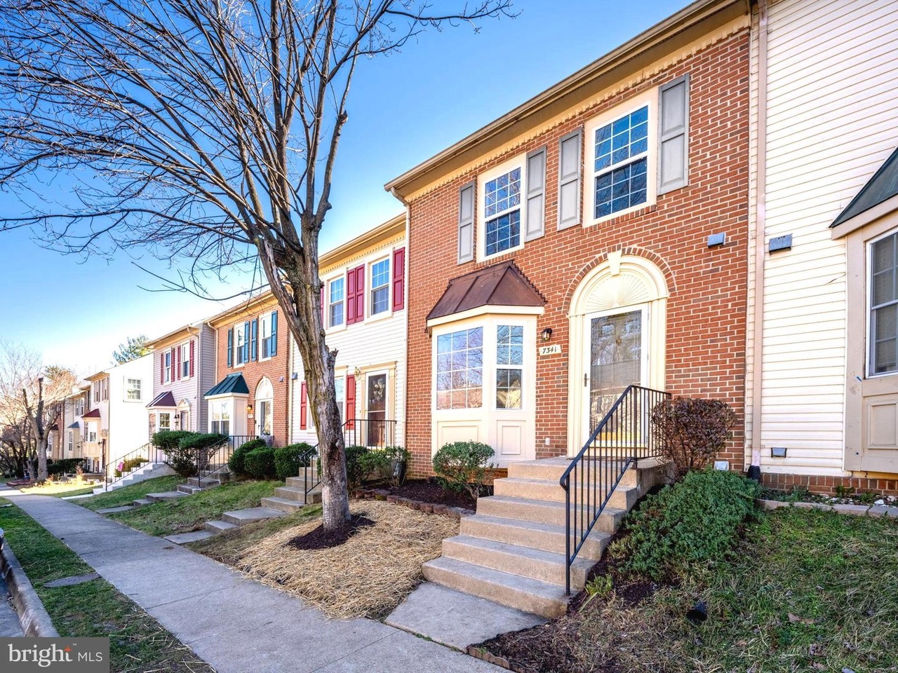 7341 Rhondda Dr, Lorton, VA